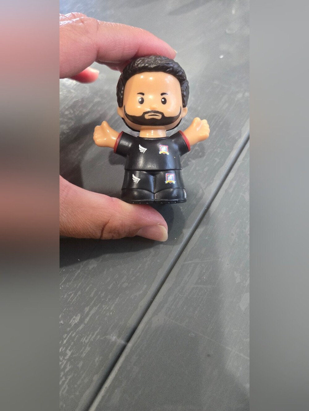 Little People Collector AFC Richmond Figure Set - Multicolor - Picture 4 of 9